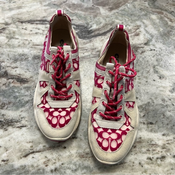 Coach Pink Logo Lace Up Sneakers Shoes Size 8.5 - Picture 1 of 6